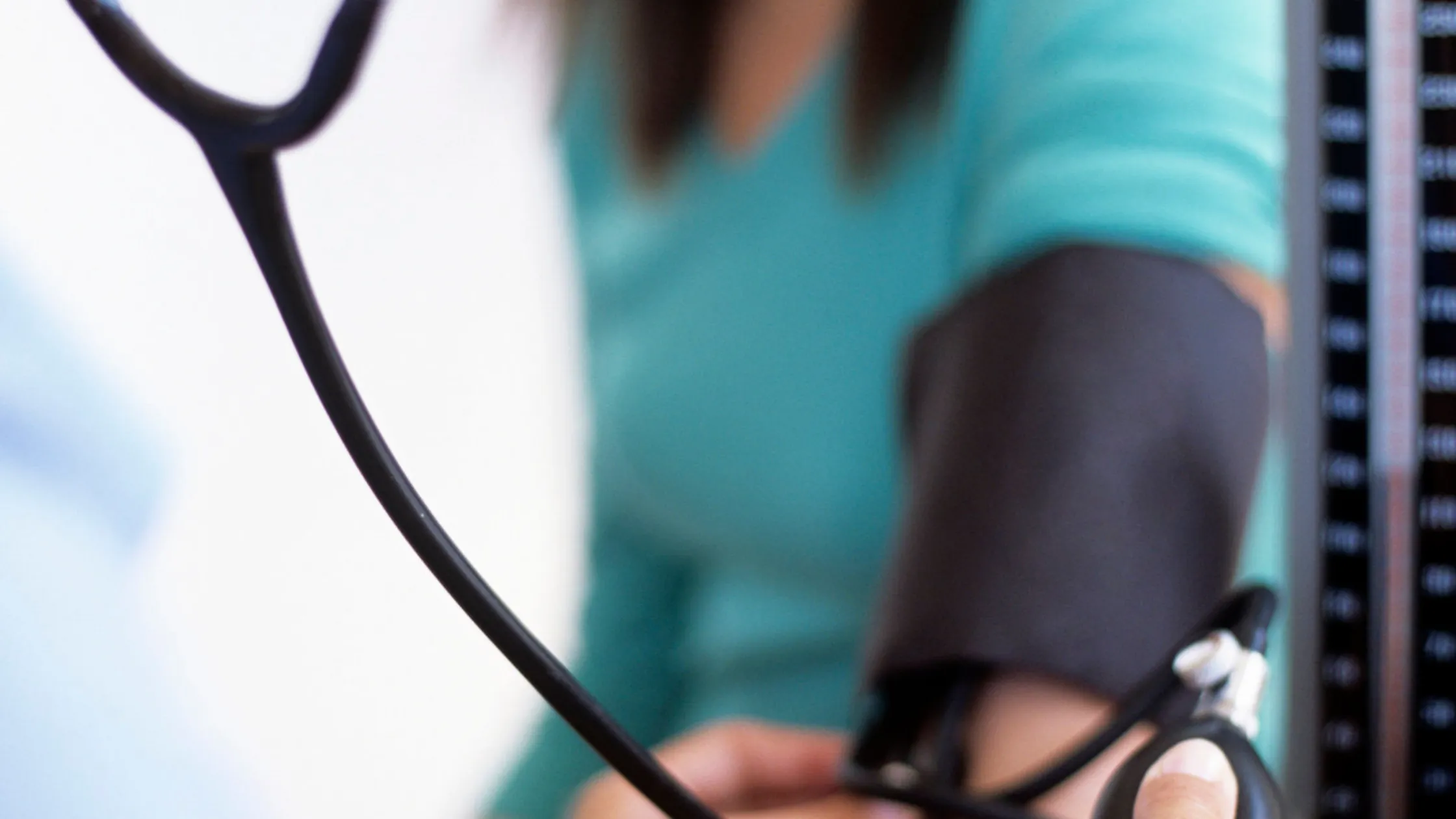 Illustration for Blog Post: When to Go to an Emergency Room for Strep Throat