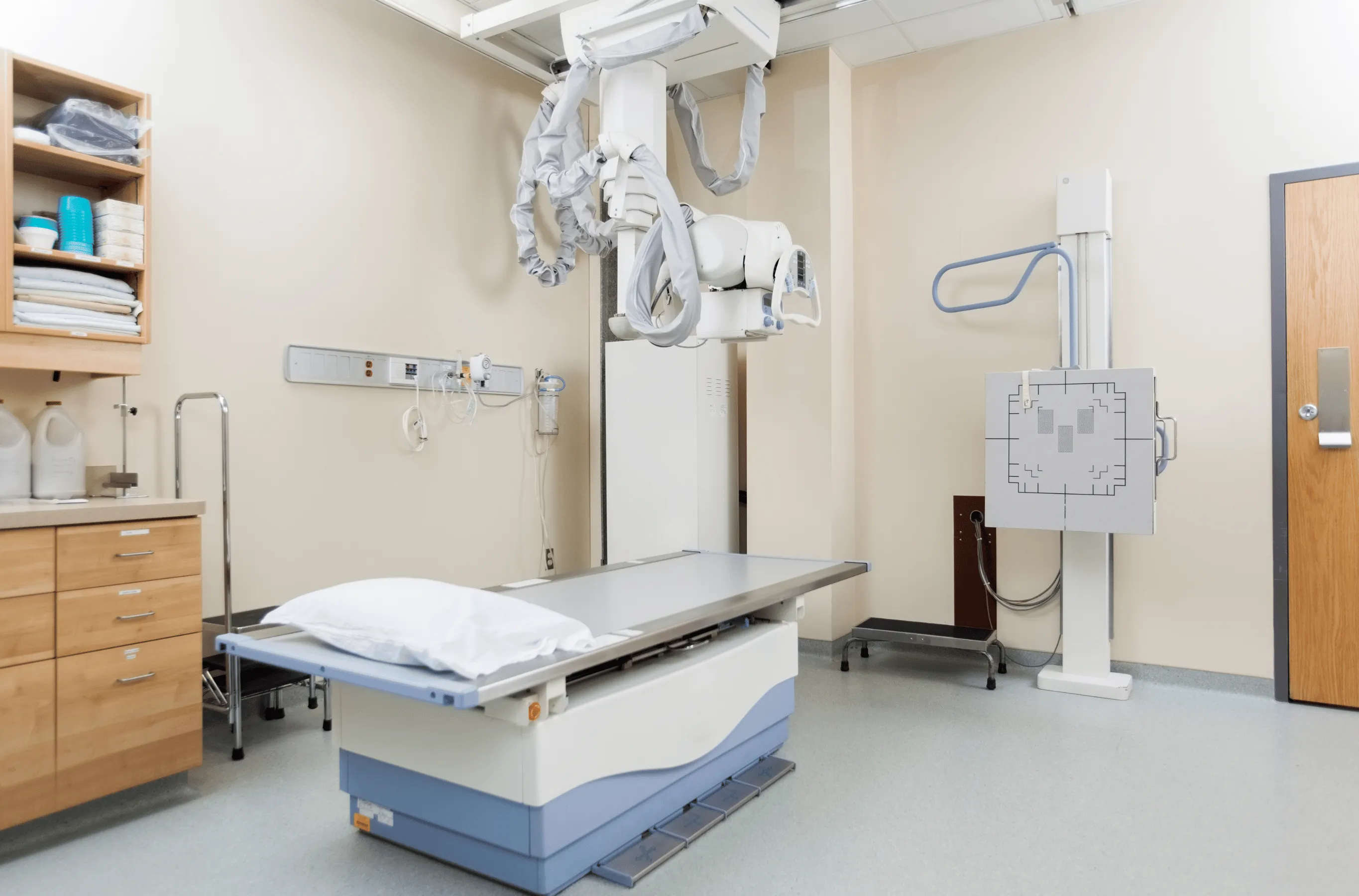 Illustration for Advanced X-Ray Services at Bellaire ER: High-Resolution Imaging with Expert Care